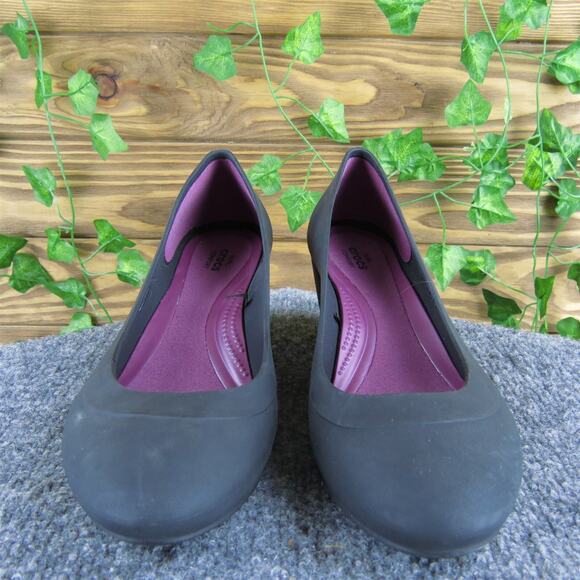 Crocs Women's Pump Black Synthetic Pump 8 Medium Gently Used 2025 - Picture 2 of 8